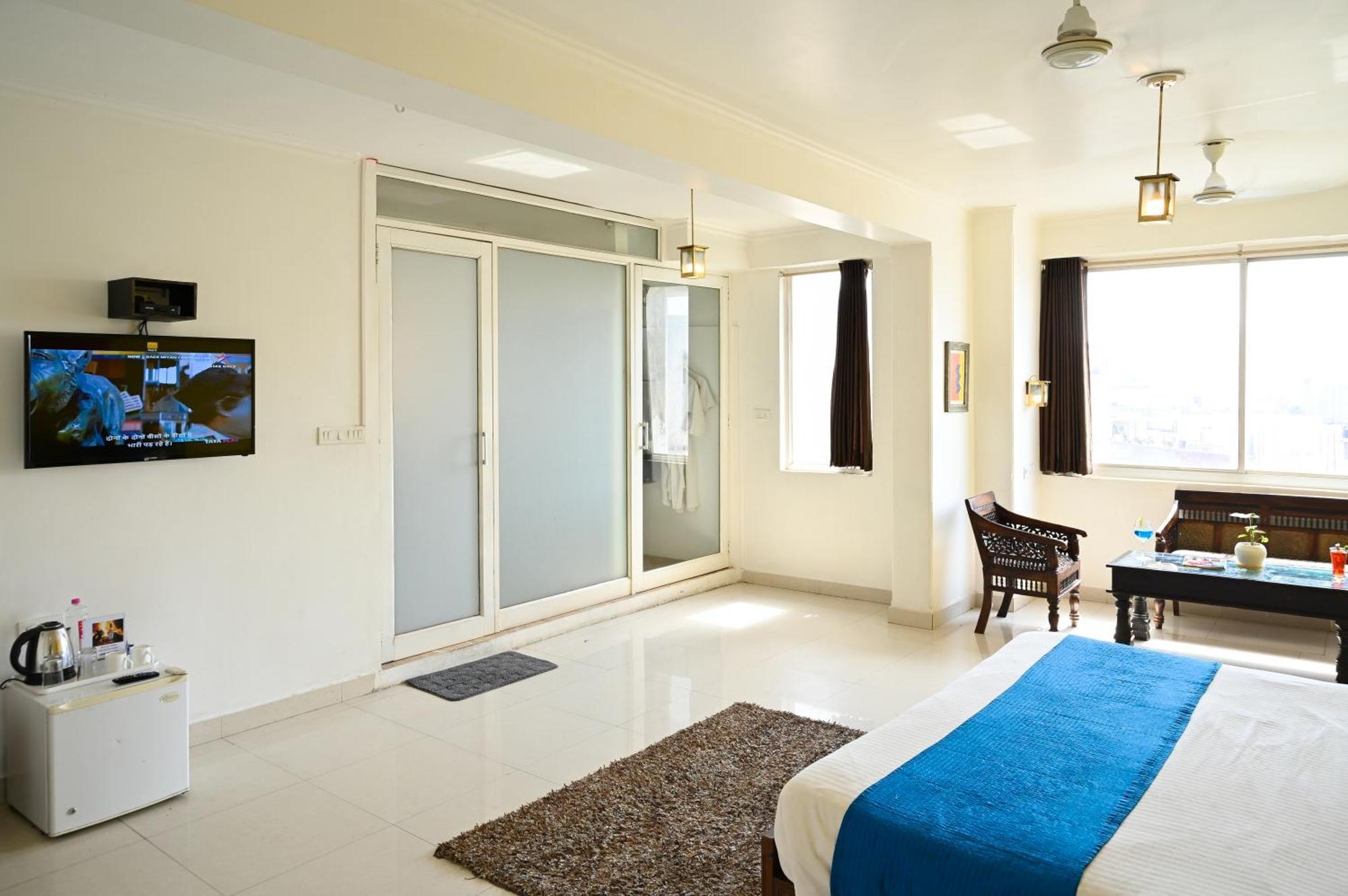 ג'איפור Hotel Dodas Palace מראה חיצוני תמונה